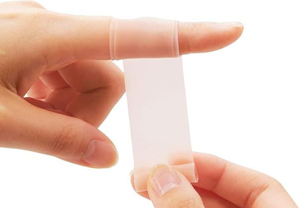 シリコーンテーピングを巻く