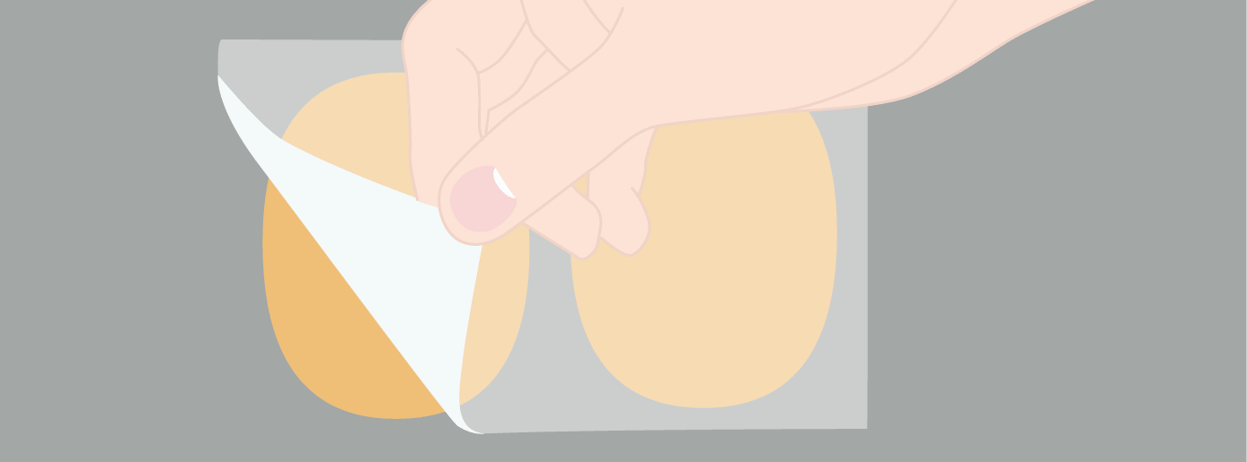 シートの裏紙をはがす